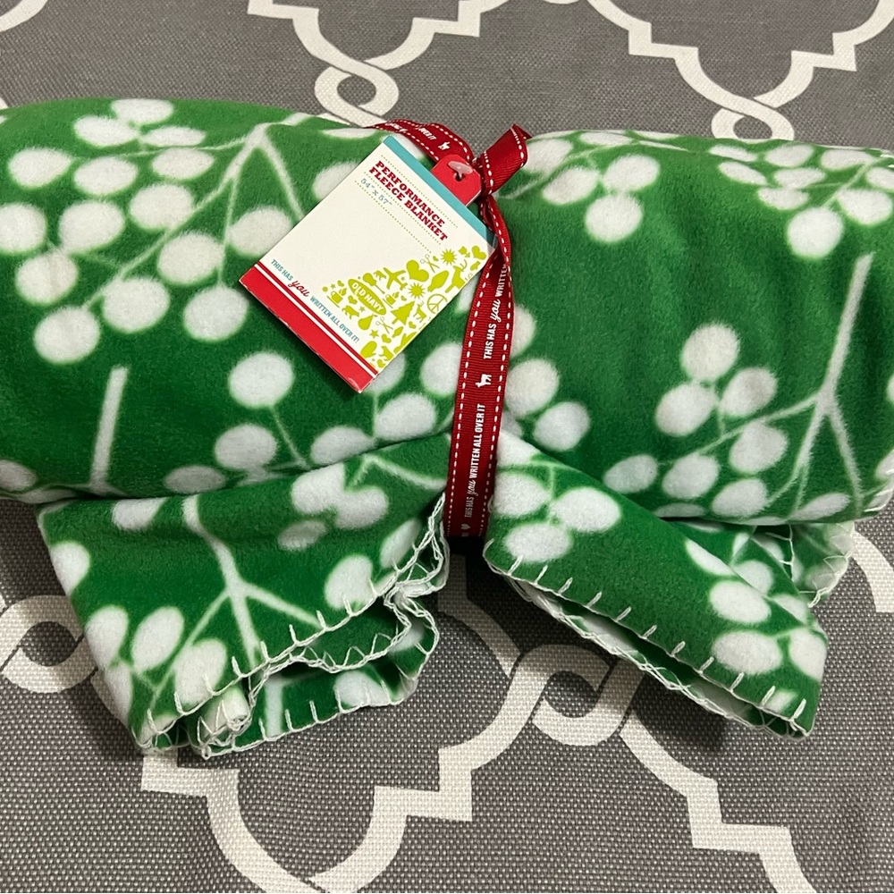 Old Navy Christmas Performance Fleece Blanket